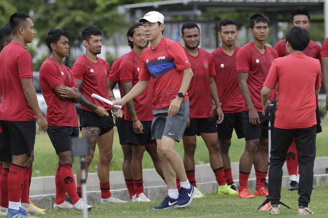 Tuyển Indonesia dễ gặp bất lợi lớn, tuyển Việt Nam tăng cơ hội “đòi nợ” đối thủ ở AFF Cup- Ảnh 1.