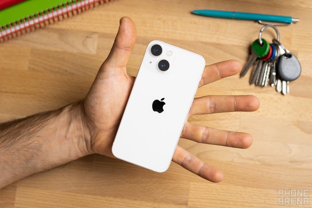 Không cần điện thoại to hơn hay khỏe hơn, Apple "làm ơn hãy hồi sinh" ngay mẫu iPhone này- Ảnh 1.