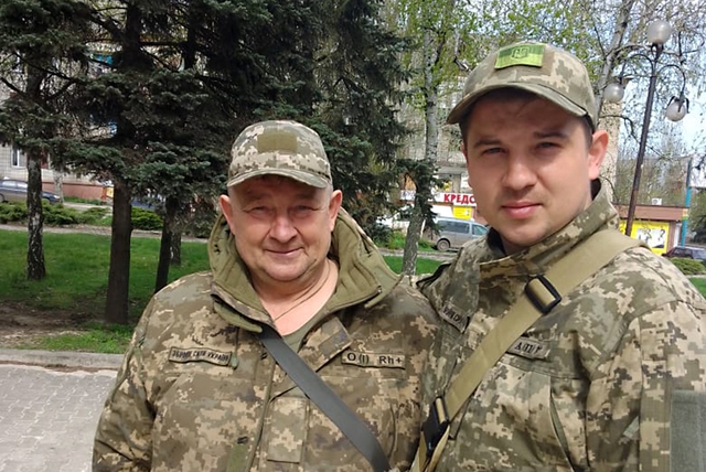 Quân nhân lớn tuổi mắt kém, bị bệnh tim vẫn nhập ngũ: Tôi đã có thể cứu mạng một thanh niên Ukraine- Ảnh 3.