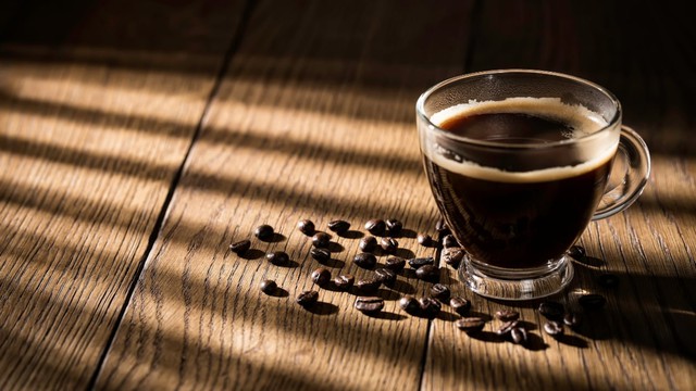 Tò mò cà phê đen có ‘thần thánh’ như lời đồn, người phụ nữ thử uống 1 tuần và nhận ra 1 thay đổi bất ngờ- Ảnh 2.