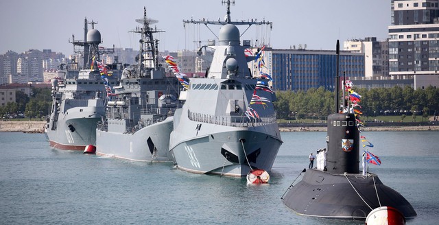 Nga ra lệnh rút hàng loạt tàu chiến lớn: Ukraine giành chiến thắng không tưởng, phá tan thành quả của Nga- Ảnh 1.