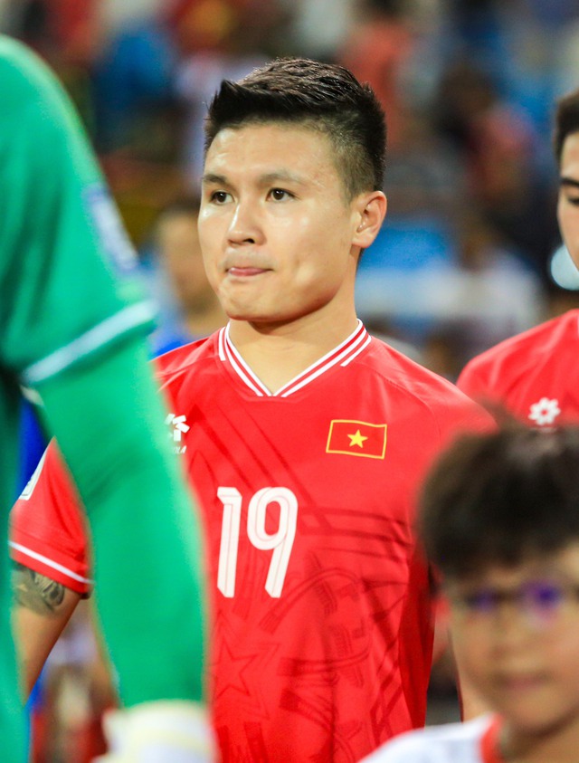 Nhìn cánh cửa World Cup mở ra với Indonesia, lại tiếc cho tuyển Việt Nam vì sơ sẩy thời HLV Troussier- Ảnh 4.