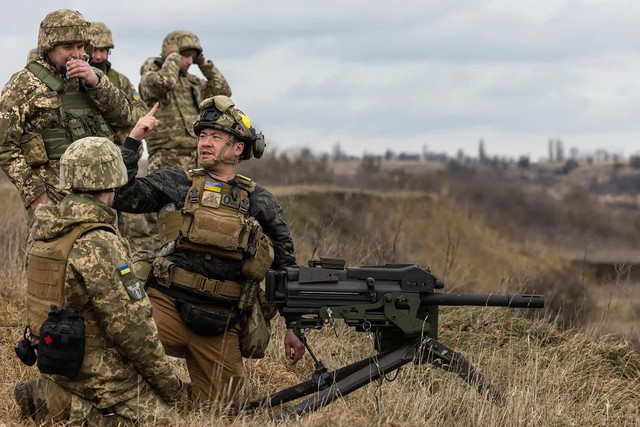 Ukraine thất thủ liên hoàn, cờ Nga được kéo lên ở Chasiv Yar: 