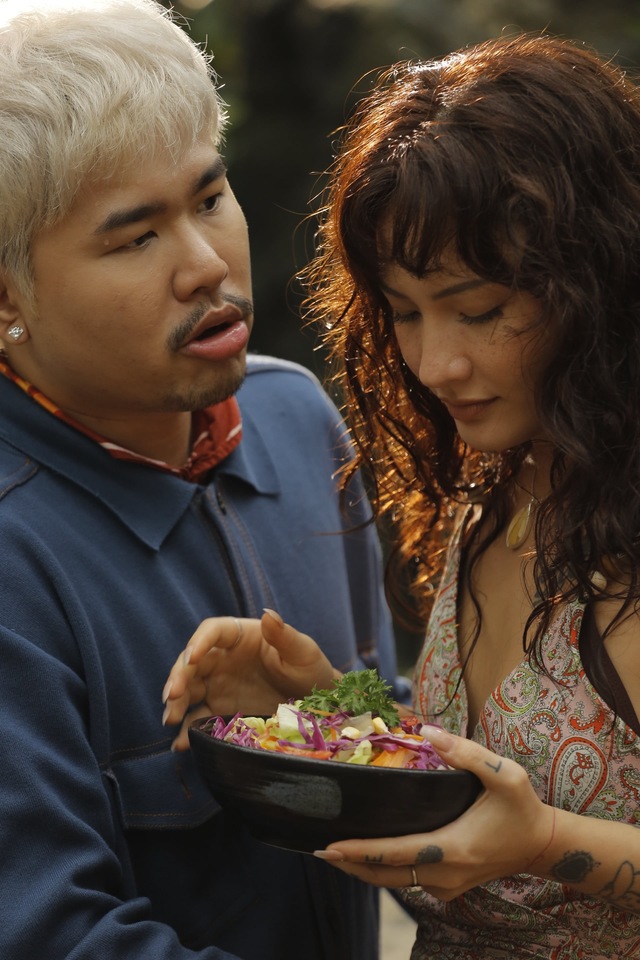 “Bông hồng lai” Naomi hé lộ cảnh nóng với Quốc Khánh trong phim điện ảnh Móng Vuốt- Ảnh 2.