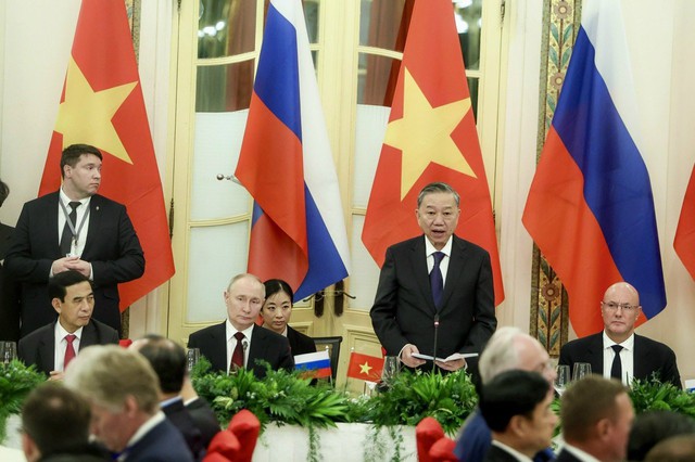 Toàn cảnh chuyến thăm cấp nhà nước của Tổng thống Putin đến Việt Nam- Ảnh 5.