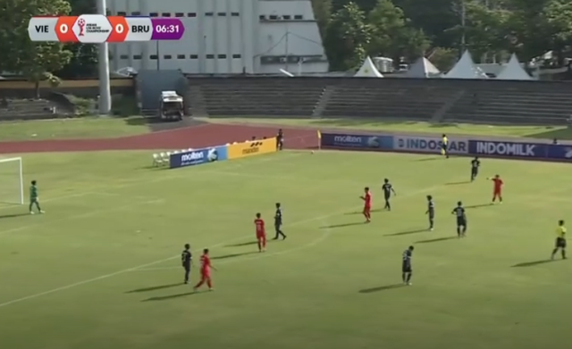 TRỰC TIẾP Việt Nam 15-0 Brunei: "Cơn mưa bàn thắng" dành cho tuyển Việt Nam- Ảnh 5.