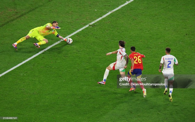 Siêu máy tính dự đoán Croatia vs Italia: Modric chia tay Euro trong "cơn khô hạn bàn thắng"?- Ảnh 3.