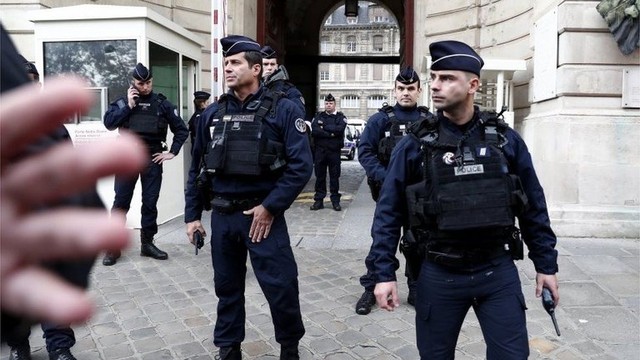 RTVI: Pháp bắt "đặc vụ Nga", ra phán quyết lịch sử nhằm vào đồng minh ông Putin - Moscow cảnh cáo nóng- Ảnh 1.