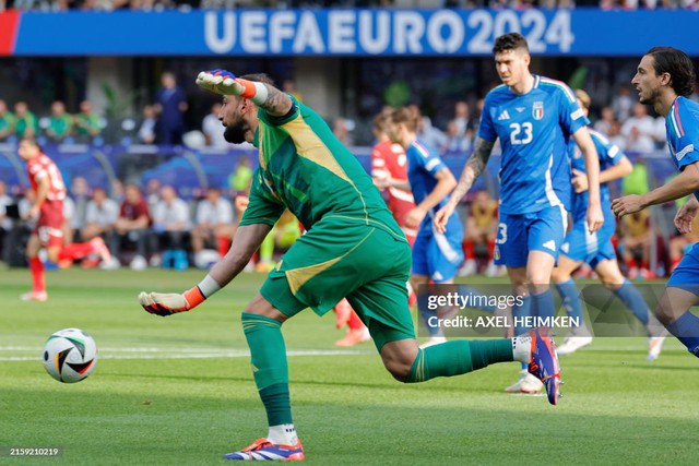 Thụy Sĩ 2-0 Italia: Thất bại xứng đáng của đội tuyển Italia- Ảnh 12.