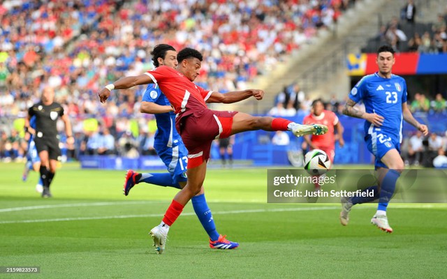 Thụy Sĩ 2-0 Italia: Thất bại xứng đáng của đội tuyển Italia- Ảnh 11.