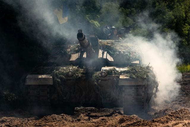 "Lên võ đài" Ukraine, xe tăng Challenger mới thấy sự thật phũ phàng- Ảnh 3.