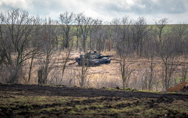 "Lên võ đài" Ukraine, xe tăng Challenger mới thấy sự thật phũ phàng- Ảnh 1.