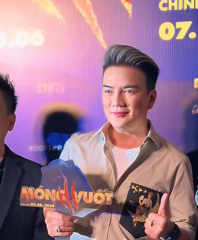 Ngô Thanh Vân, Đàm Vĩnh Hưng cùng dàn nghệ sĩ Việt đổ bộ thảm đỏ ra mắt phim Móng Vuốt - Ảnh 3.