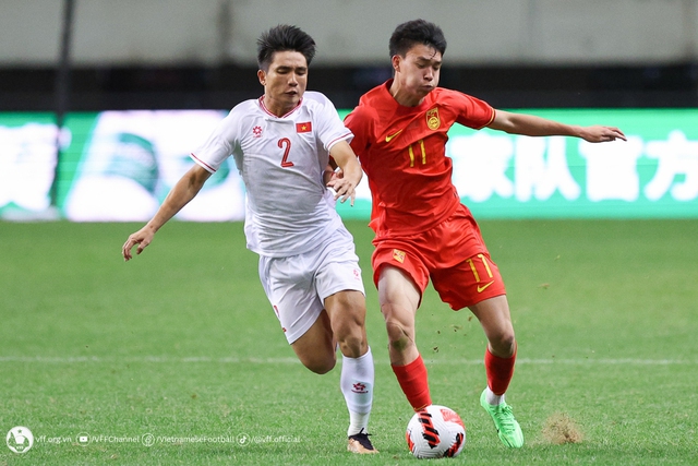U19 Việt Nam 1-2 U19 Uzbekistan: Màn trình diễn đáng khen ngợi của U19 Việt Nam- Ảnh 6.