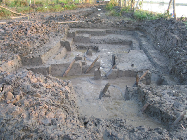 Bãi cọc Bạch Đằng phát lộ sau gần nghìn năm vùi dưới bùn: UNESCO tới khảo sát thực địa- Ảnh 8.