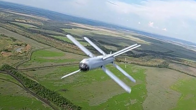 UAV cảm tử Nga vỡ tan vì dính thuốc độc của Ukraine- Ảnh 1.