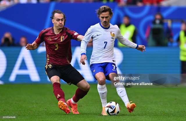 Pháp 1-0 Bỉ: "Gà trống Gô-loa" giành vé vào tứ kết- Ảnh 12.