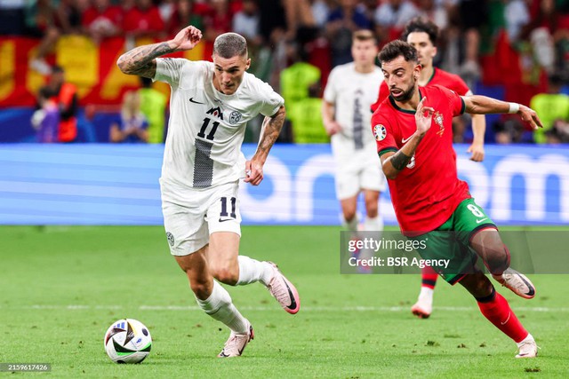 Ronaldo hỏng penalty, Bồ Đào Nha nhọc nhằn vượt qua Slovenia trong loạt đá 11m- Ảnh 5.