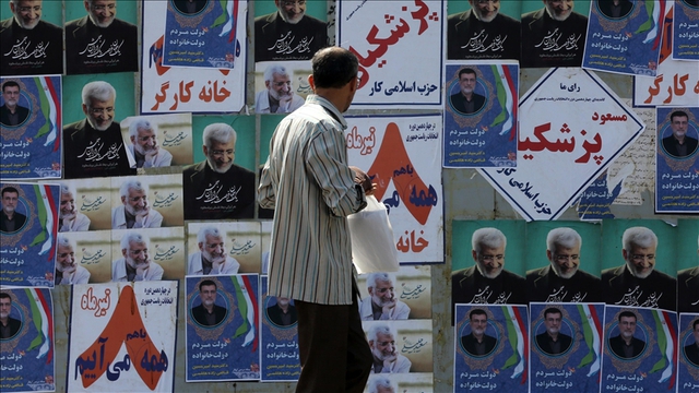 Bầu cử Tổng thống Iran: Biến số hiếm thấy trong lịch sử tái hiện kịch tính, lộ diện 2 "kỳ phùng địch thủ"- Ảnh 1.