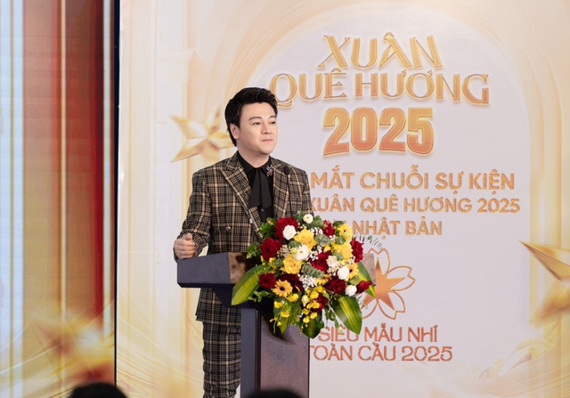 Anh em nhà Phan Anh, Tuấn Tú ngồi ghế nóng cuộc thi Hoa hậu Văn hóa - Hữu nghị Quốc tế 2025- Ảnh 3.