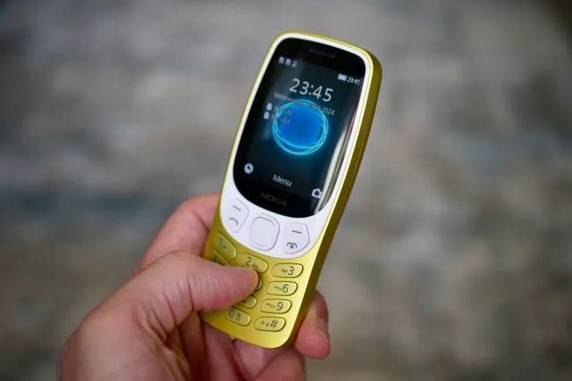 Nokia 3210 4G đúng là trò "hút máu": Trải nghiệm tệ hại, phí tiền - Thời nay ai cần điện thoại như này?- Ảnh 2.