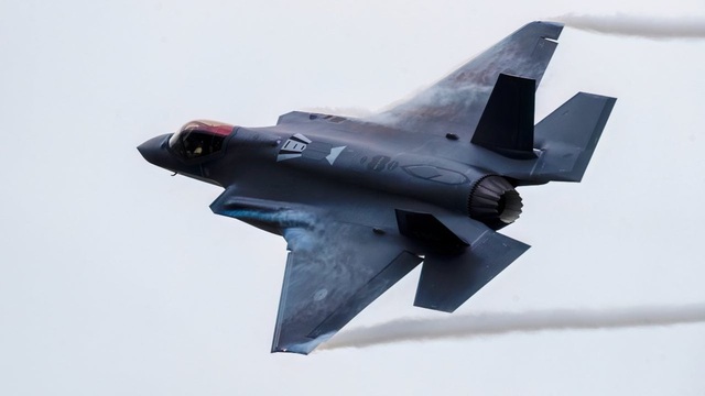 Thứ nhạy cảm về F-35 và F-15 bị lộ- Ảnh 2.