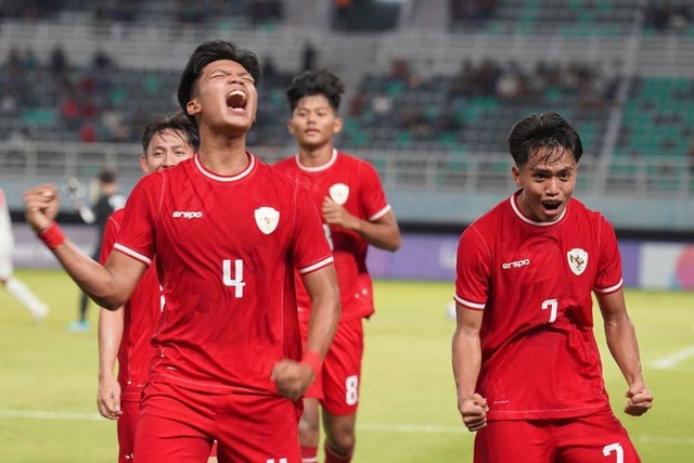 Sau đại thắng 6-0, tuyển Indonesia bất ngờ "toát mồ hôi" trước Campuchia- Ảnh 1.