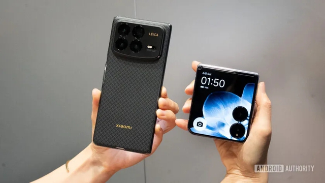 Thiết kế, camera đều đẳng cấp: Xiaomi Mix Fold 4 ra mắt ấn tượng đến nỗi khiến Galaxy Z Fold 6 bị lu mờ?- Ảnh 1.