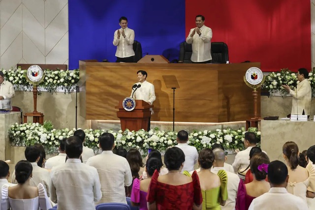 Philippines cấm cửa một ngành 'hốt bạc' sử dụng hàng nghìn lao động do Trung Quốc điều hành- Ảnh 1.