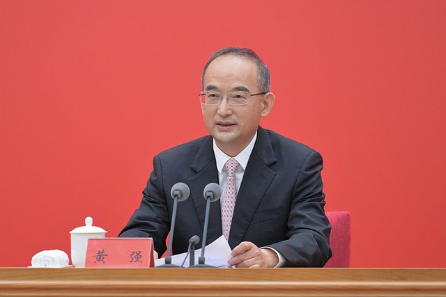 "Ngôi sao đang lên" thăng chức sau tuyên bố của Bộ Chính trị Trung Quốc: Cận cảnh tính toán của ông Tập- Ảnh 1.