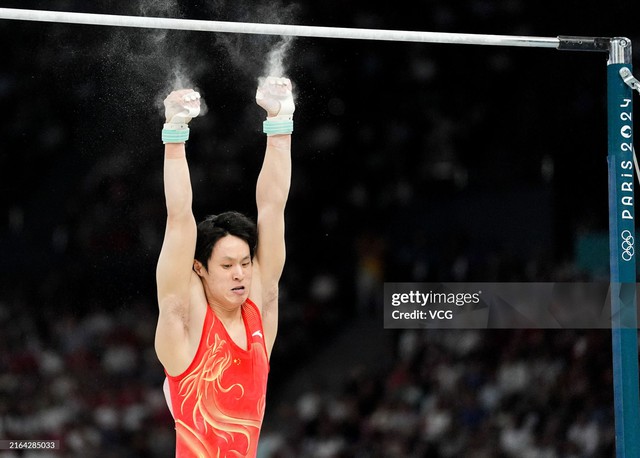 Tội đồ khiến Trung Quốc mất HCV Olympic bị đồng đội "bỏ rơi", không ai an ủi sau sai lầm tai hại- Ảnh 2.