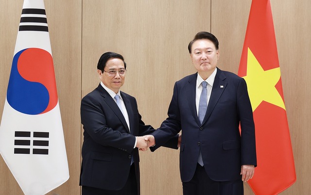Tổng thống Hàn Quốc khẳng định sẽ hỗ trợ Việt Nam về bán dẫn và công nghiệp văn hóa.
