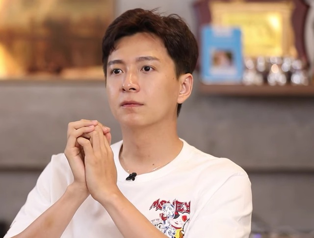 Một ca sĩ tiết lộ về các đại gia showbiz: Ninh Dương Lan Ngọc có biệt thự 70 tỷ, Sam có nhà 90 tỷ- Ảnh 1. Một ca sĩ tiết lộ về các đại gia showbiz: Ninh Dương Lan Ngọc có biệt thự 70 tỷ, Sam có nhà 90 tỷ- Ảnh 1.