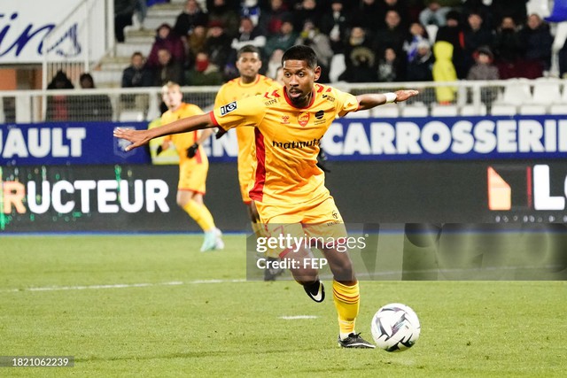 Ngôi sao Việt kiều từng làm đội trưởng U16 Pháp về V.League thi đấu, chờ cơ hội khoác áo tuyển Việt Nam - Ảnh 1.