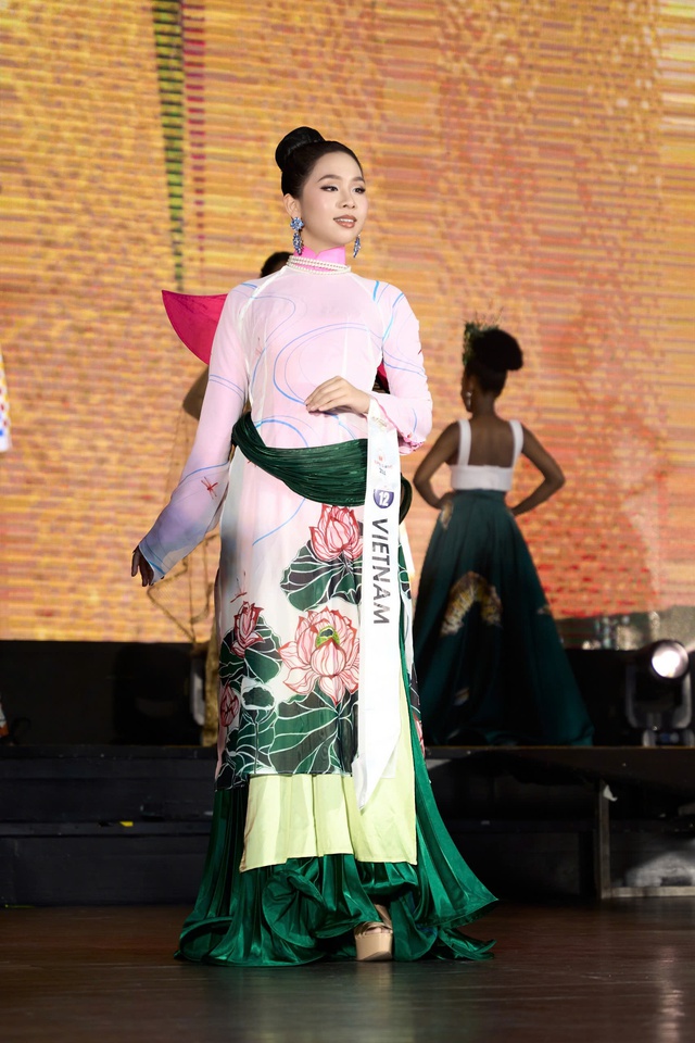 Người mẫu Aishley Bùi đoạt á hậu 1 Miss Teen Super Globe 2024  - Ảnh 3.