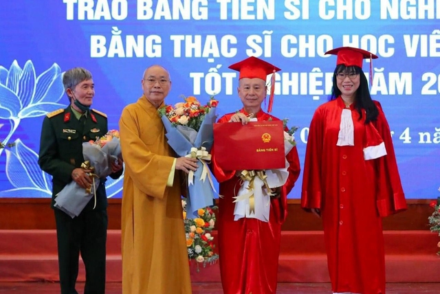 Thêm một trường Đại học lên tiếng về việc ông Thích Chân Quang "chưa tốt nghiệp bổ túc văn hóa" - Ảnh 2.