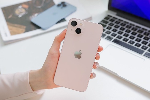 iPhone nào đang giảm giá mạnh nhất hiện nay: Siêu phẩm 15 Pro Max vẫn chưa là gì so với cái tên này
- Ảnh 3.