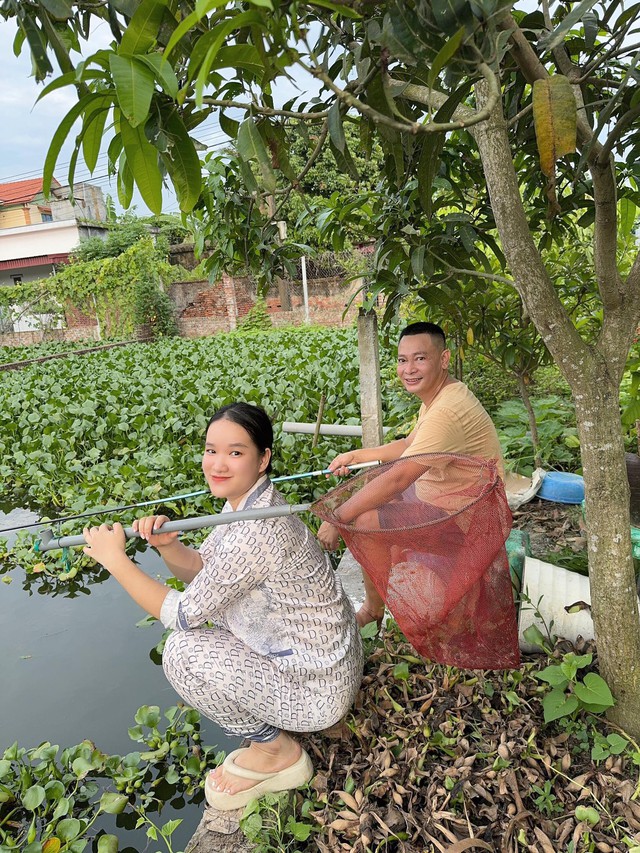 Cô gái Cao Bằng lấy chồng hơn 20 tuổi tiết lộ thu nhập của hai vợ chồng, không bận tâm lời gièm pha - Ảnh 6.