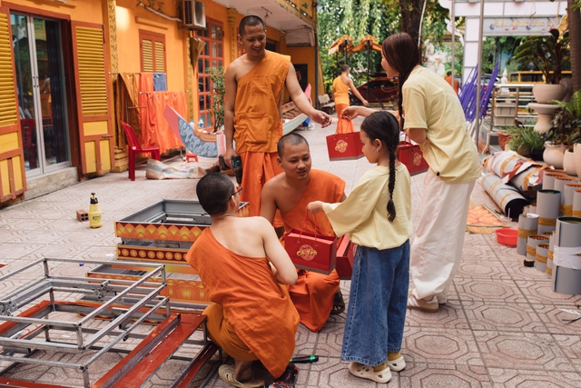 Con gái Trà Ngọc Hằng đón tuổi mới ý nghĩa  - Ảnh 2.