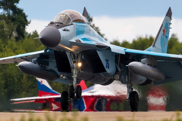 Sự thật "đau lòng": MiG-35 tiên tiến hơn vẫn không thể đánh bại MiG-29 - Ảnh 2.