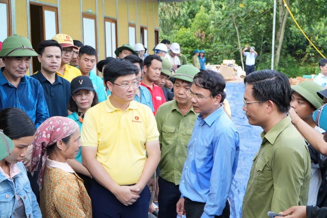 Có gì bên trong khu tạm cư trị giá 2 tỷ đồng mà Vingroup vừa bàn giao tặng người dân Làng Nủ?- Ảnh 10.