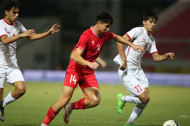 TRỰC TIẾP U20 Việt Nam vs U20 Syria: Thế trận giằng co đầy quyết liệt - Ảnh 2.