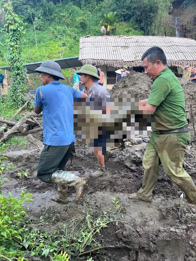 Vụ sạt lở Hà Giang: 3 Người mất tích , hàng trăm người tìm kiếm nạn nhân - Ảnh 5.