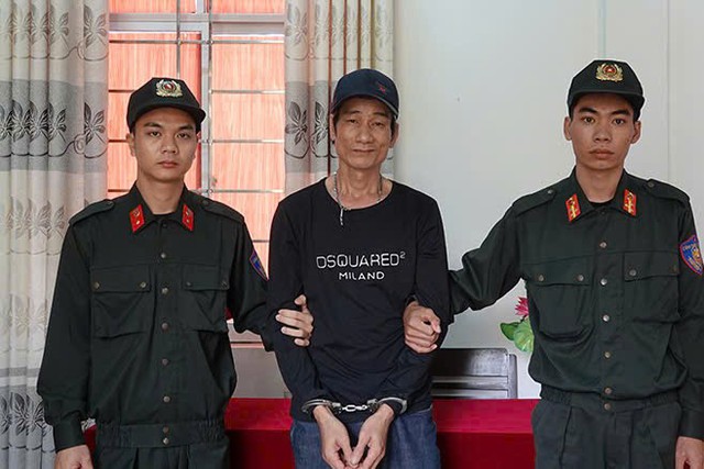 Tạm giam đối tượng trộm gỗ giáng hương tại Phan Thiết với giá trị 11 triệu đồng - Ảnh 1.