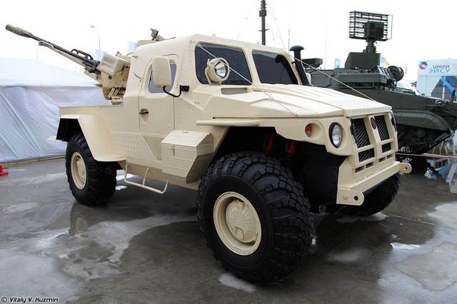 Xe bọc th&eacute;p SAMUM với ph&aacute;o 23 mm: ' S&aacute;t thủ ' m&aacute;y bay kh&ocirc;ng người l&aacute;i - Ảnh 3.