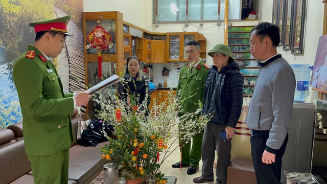 Bắt Ba "gà", Cường "chíp", Chiến "rô" cùng nhiều đồng bọn - Ảnh 1.