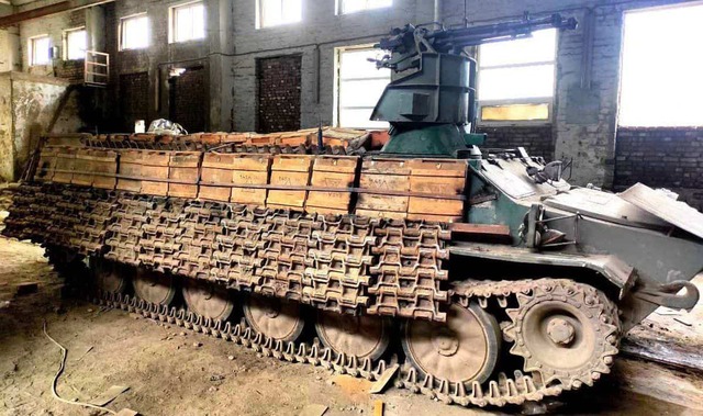 Giáp gỗ cho xe MT - LB: Tăng cường bảo vệ hay ảo tưởng? - Ảnh 2.