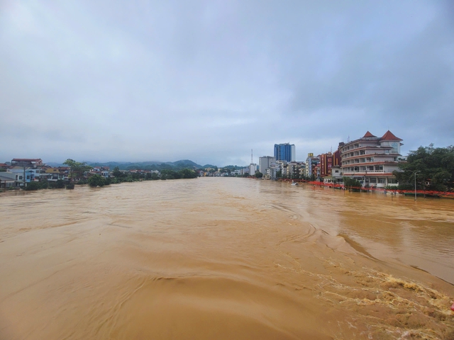 Một địa phương ở miền Bắc đang ngập sâu toàn tỉnh, đã phát tin lũ khẩn cấp- Ảnh 1. Một địa phương ở miền Bắc đang ngập sâu toàn tỉnh, đã phát tin lũ khẩn cấp- Ảnh 1.