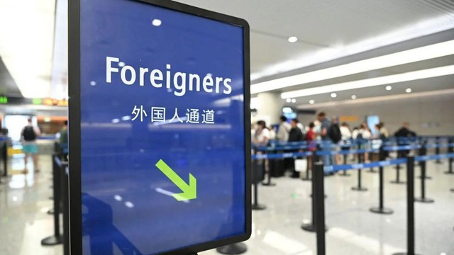 Khách Việt kể chuyện lần đầu du lịch Trung Quốc, gặp sự cố ở sân bay, nhận xét: "Tôi đã lường trước rồi"- Ảnh 4.