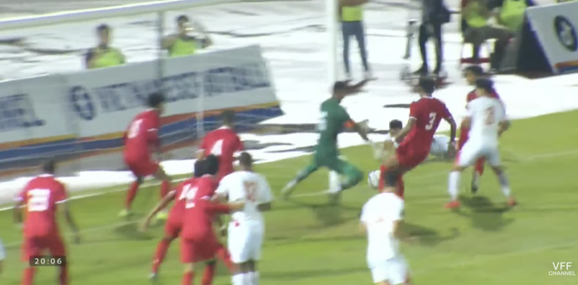 Trung vệ 2k4 giúp tuyển Việt Nam giành trọn 3 điểm- Ảnh 2. Trung vệ 2k4 giúp tuyển Việt Nam giành trọn 3 điểm- Ảnh 2.